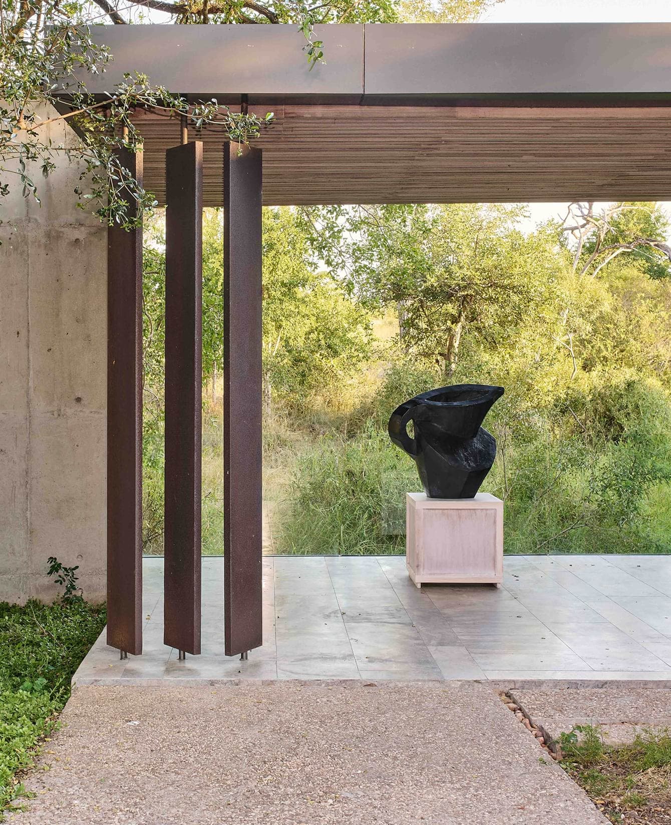 Step Inside an Off-Grid Safari, Where a Gorgeous Art Gallery Is Tucked Away in the Bush